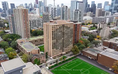 15 Maitland Place 204, Toronto C08, On M4y 2x3