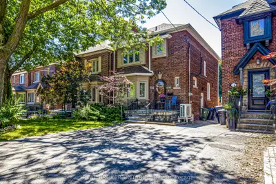 413 Roselawn Avenue, Toronto C04, On M5n 1j9