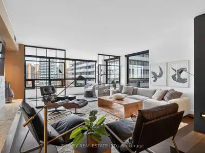 62 Wellesley Street W 1402, Toronto C01, ON M5S 2X3