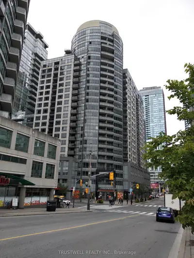 20 Blue Jays Way 1409, Toronto C01, On M5v 3w6