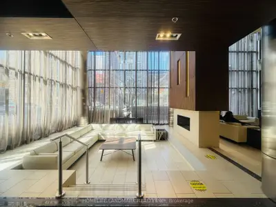 320 Richmond Street E 1513, Toronto C08, On M5a 1p9