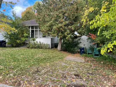 194 Pemberton Avenue, Toronto C14, On M2m 1y8