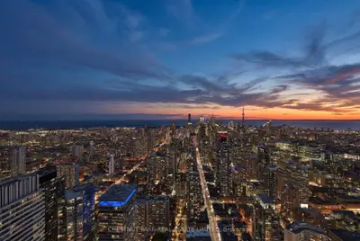 1 Bloor Street 7203, Toronto C08, ON M4W 1A9