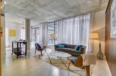 36 Charlotte Street 204, Toronto C01, ON M5V 3P7