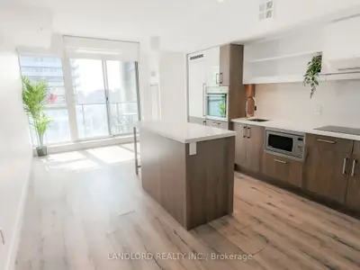 39 Sherbourne Street 1402, Toronto C08, On M5a 0l8