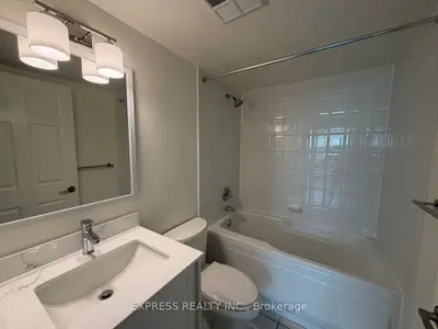 8 Hillcrest Avenue 1701, Toronto C14, On M2n 6y6