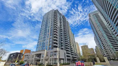 35 Hollywood Avenue 702, Toronto C14, On M2n 0a9