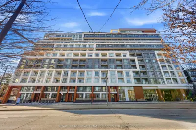 Condo Apartment in Toronto
