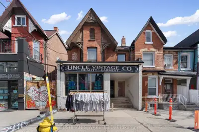 33-35 Kensington Ave & 23 St Andrews Street, Toronto C01, ON M5T 2J8