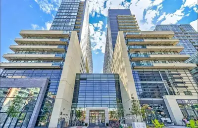 36 Lisgar Street 728 W, Toronto C01, On M6j 0c7
