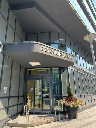 825 Church Street 617, Toronto C09, On M4w 3z4
