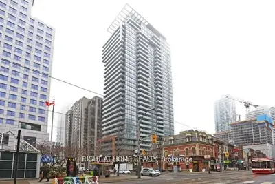 8 Mercer Street 607, Toronto C01, On M5v 0c4