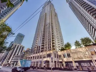 763 Bay Street 2812, Toronto C01, On M5g 2r3