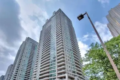 23 Hollywood Avenue 1808, Toronto C14, On M2n 7l8
