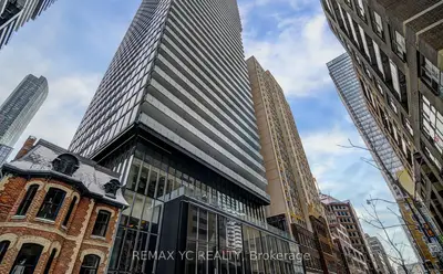 15 Grenville Street 2102, Toronto C01, On M4y 1b9