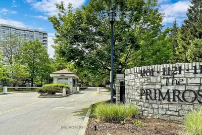 1131 Steeles Avenue W Ph103, Toronto C07, On M2r 3w8