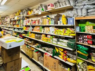 401 Dundas Street W, Toronto C01, ON M5T 1G6
