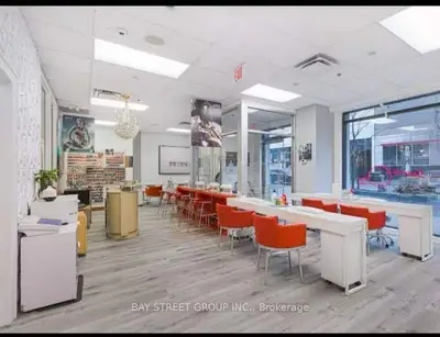 85 Bloor Street E, Toronto, On M4w 3y1