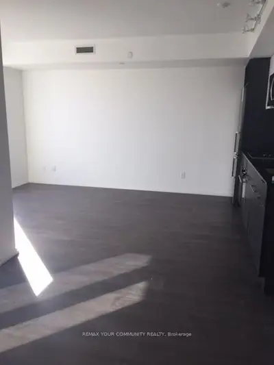 68 Shuter Street 1803, Toronto C08, On M5b 0b4