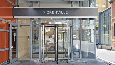 7 Grenville Street 3211, Toronto C01, On M4y 0e9