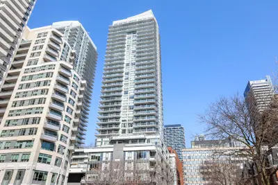 98 Lillian Street 1812, Toronto C10, On M4s 0a5