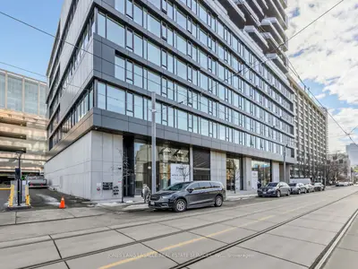 195 McCaul Street, Toronto C01, ON M5T 0E5