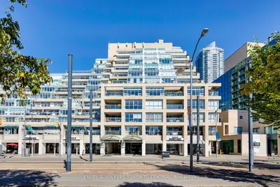 460 Queens Quay Way W 803e, Toronto C01, On M5v 2y5