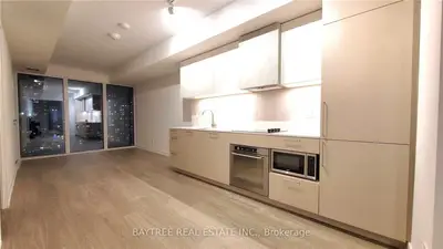 19 Western Battery Road 1512, Toronto C01, On M6k 3s4