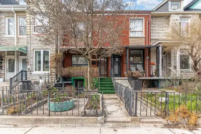 726 Adelaide Street W, Toronto C01, On M6j 1b1