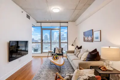 Condo Apartment in Toronto