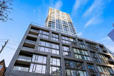 55 Ontario Street 715, Toronto C08, On M5a 0t8