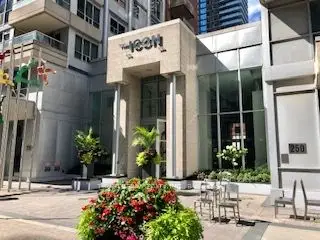 250 Wellington Street W 729, Toronto C01, On M5v 3p6