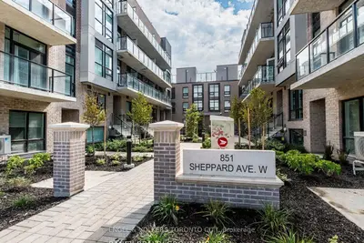 851 Sheppard W Avenue 39, Toronto C06, On M3h 0g2