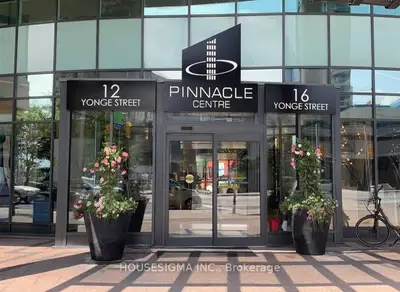 16 Yonge Street 3606, Toronto C01, On M5e 2a1