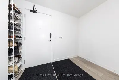 135 Lower Sherbourne Street 1464, Toronto C08, On M5a 1y4
