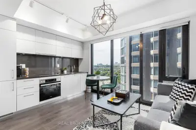 188 Cumberland Street 1913, Toronto C02, On M5r 2g3