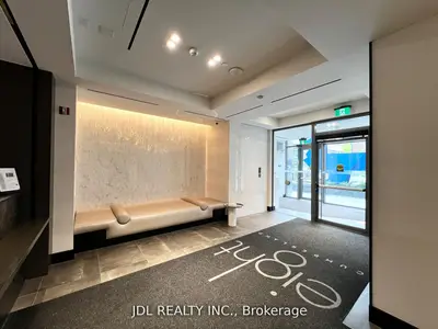 8 Cumberland Street 2307, Toronto C02, On M4w 0b6