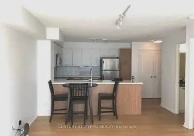 11 St Joseph Street 405, Toronto C01, On M4y 3g4