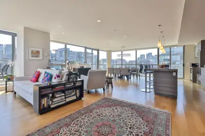 55 Stewart Street 1026, Toronto C01, On M5v 2v1