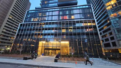 55 Charles Street 4809, Toronto C08, On M4y 0j1