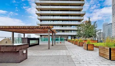57 St. Joseph Street 417, Toronto C01, On M5s 0c5