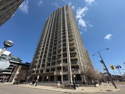 21 Grand Magazine Street 818, Toronto C01, On M5v 1b5
