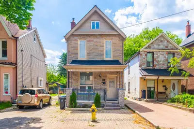 370 Margueretta Street Main&Lo, Toronto C01, ON M6H 3S4