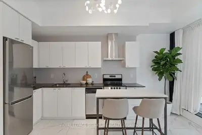 51 East Liberty Street 517, Toronto C01, On M6k 3p8
