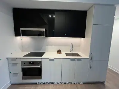 308 Jarvis Street 1210, Toronto C08, On M5b 0e3