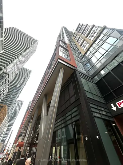 108 Peter Street 4713, Toronto C01, On M5v 0w2