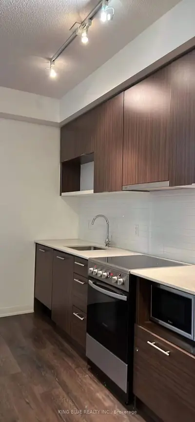 435 Richmond Street W 402, Toronto C01, On M5v 0n3