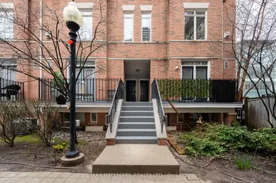 415 Jarvis Street 214, Toronto C08, On M4y 2g8