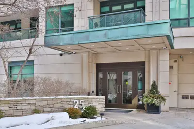 25 Scrivener Square 909, Toronto C09, On M4w 3y6