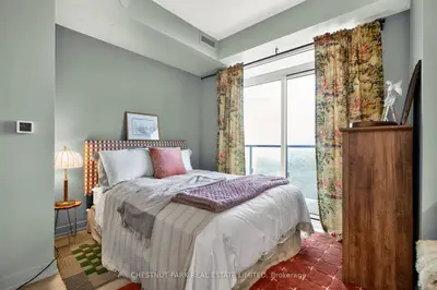 117 Broadway Avenue 2810, Toronto C10, On M4p 1v3